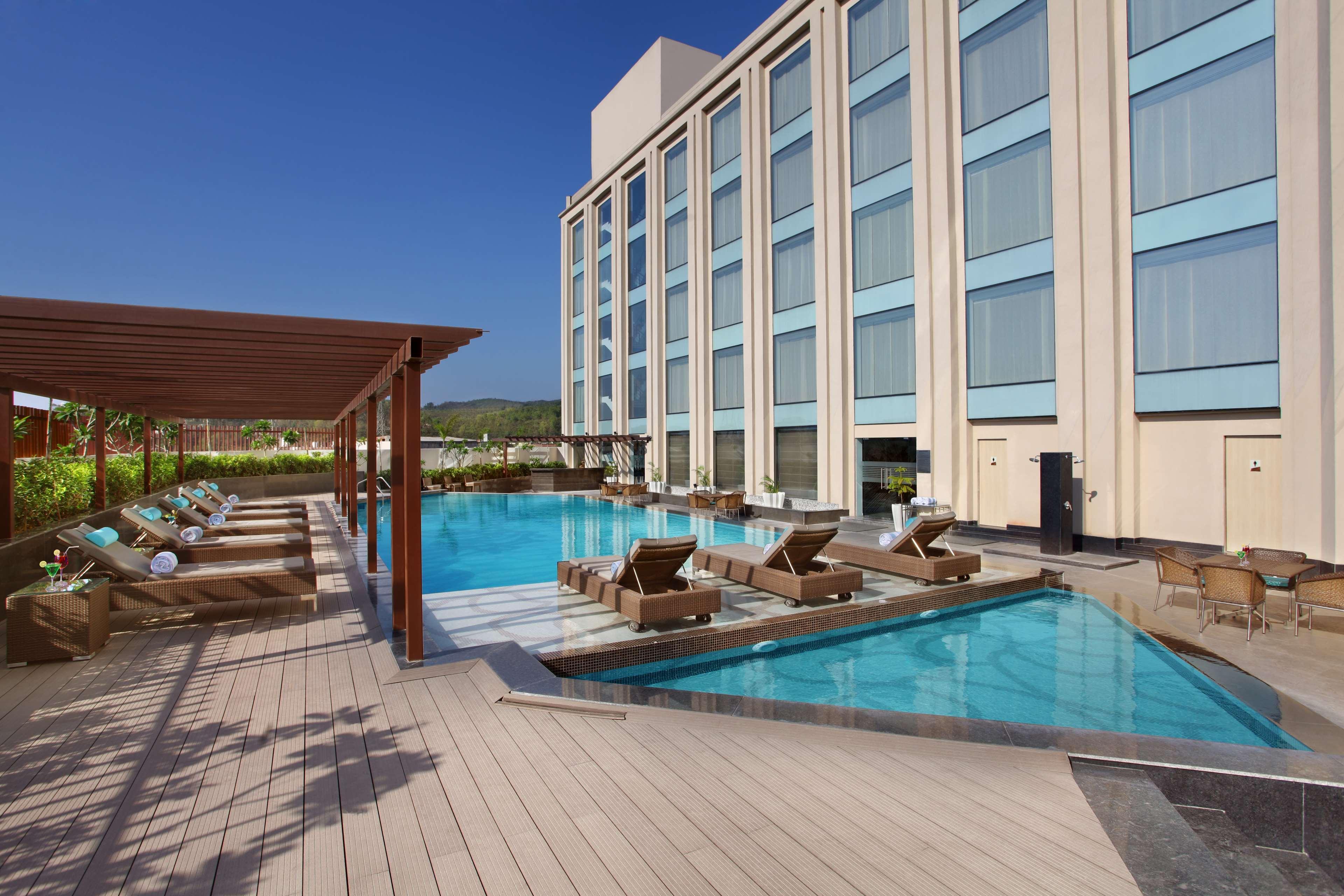 เรดิสัน บลู ชัมมู Hotel จามมู ภายนอก รูปภาพ