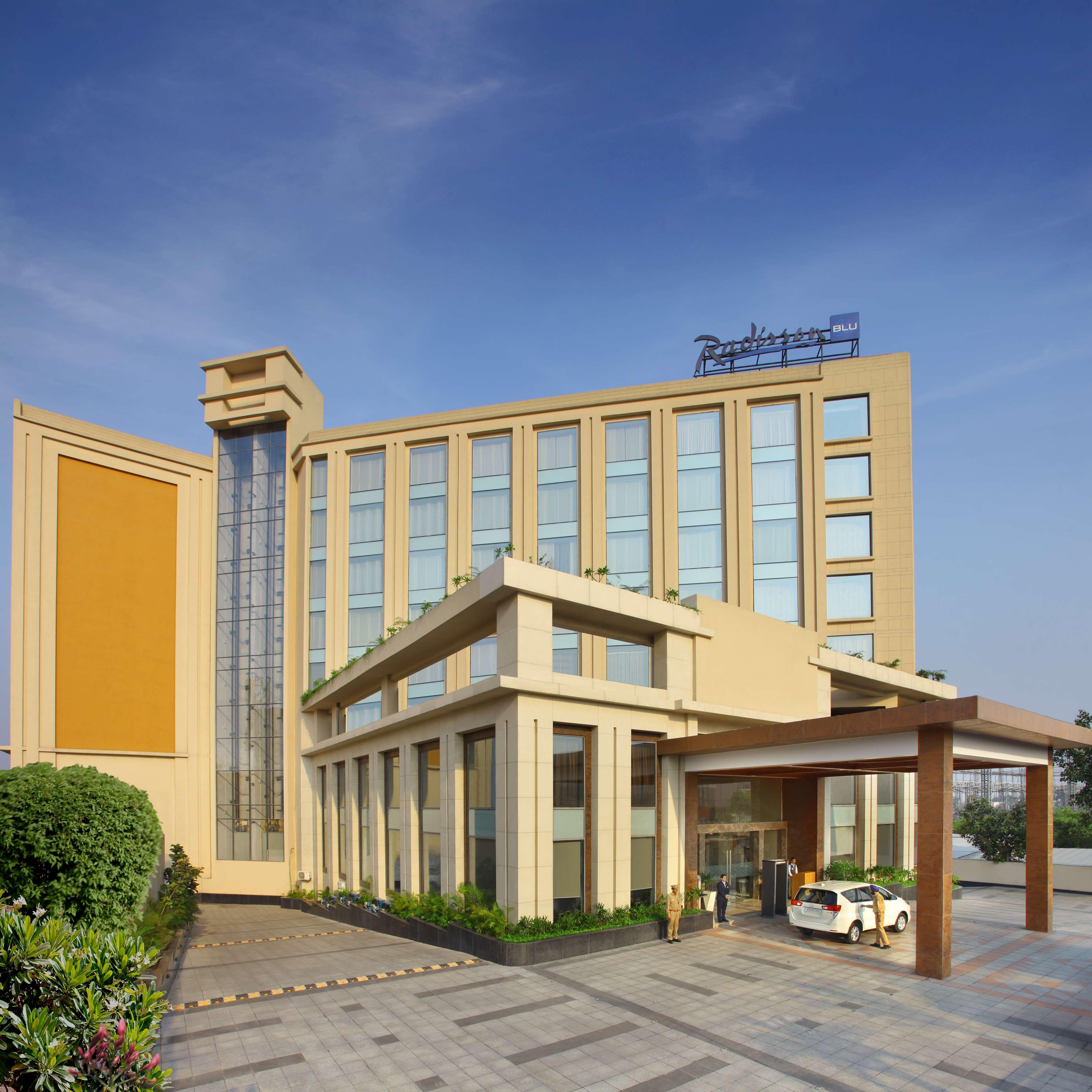 เรดิสัน บลู ชัมมู Hotel จามมู ภายนอก รูปภาพ